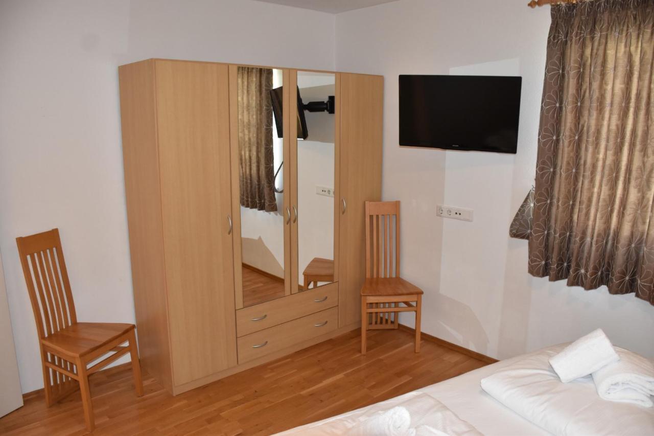 קפרון Apartment Nicola - By Four Seasons Apartments מראה חיצוני תמונה